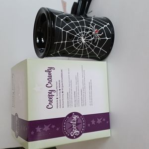 NIB Premium Creepy Crawly Scentsy Warmer